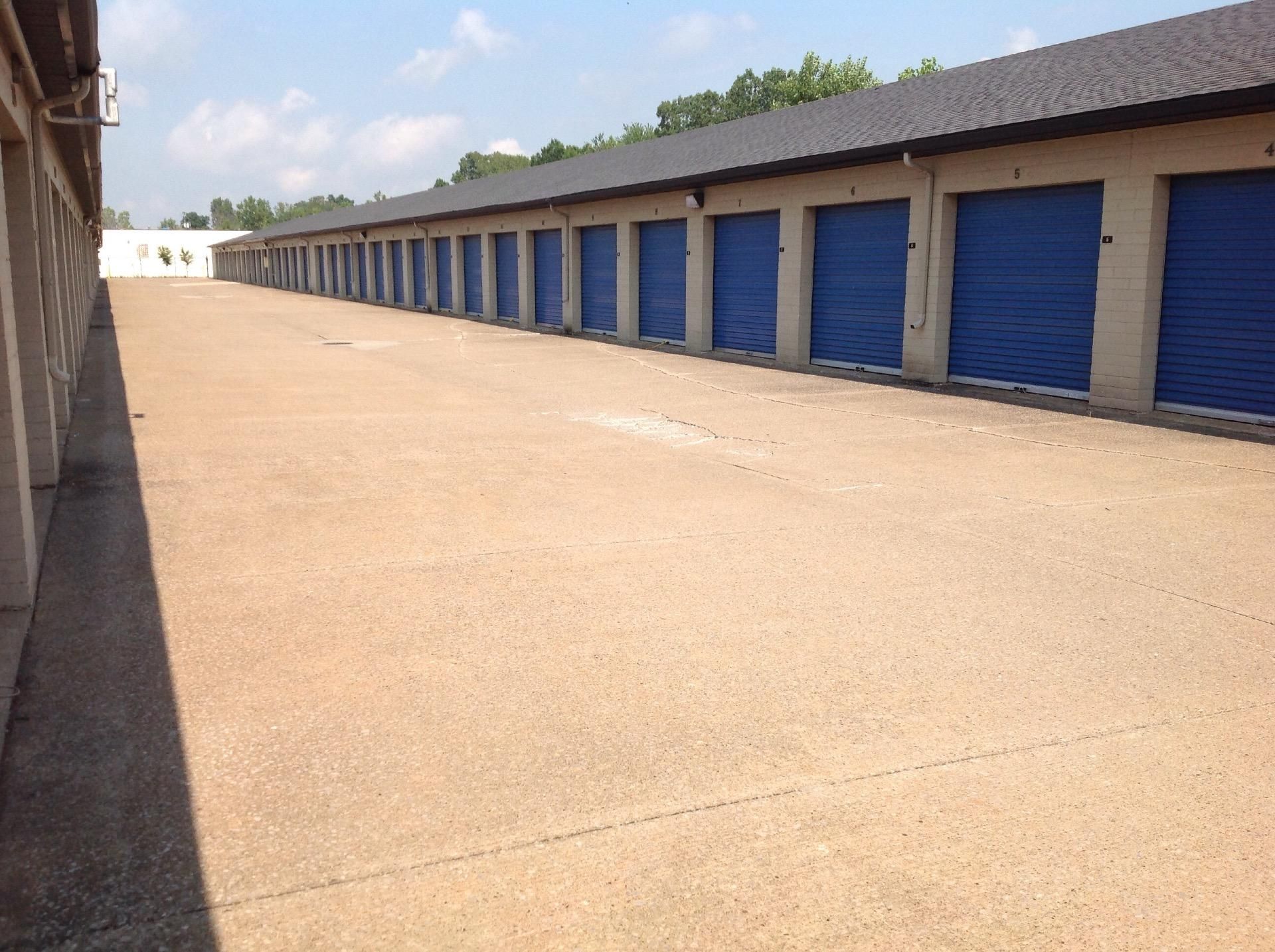 Extra Space Storage  8650 East Ave in Mentor, OH