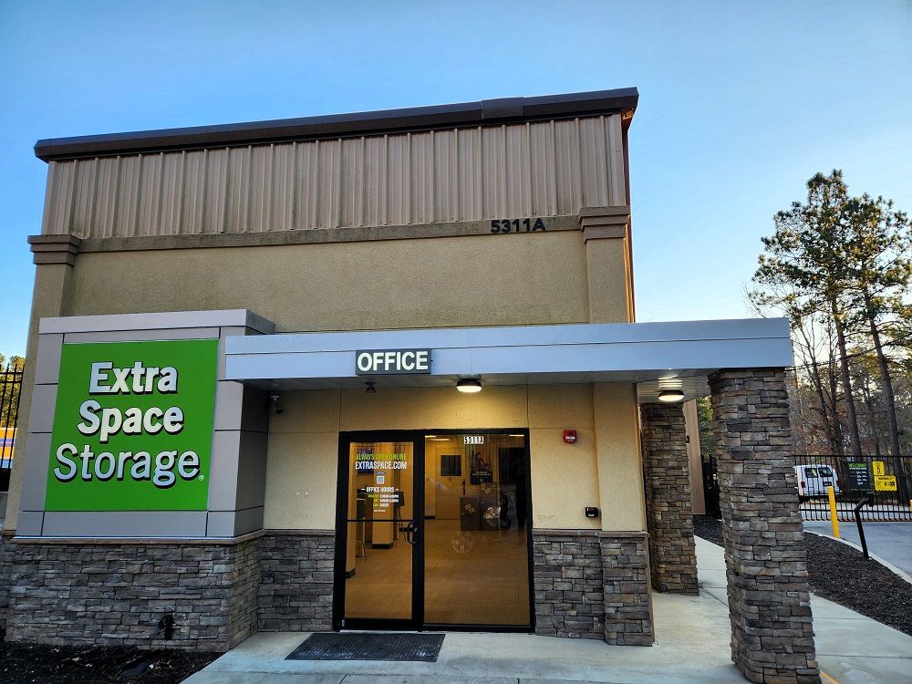 Extra Space Storage  5311A Bush River Rd in Columbia, SC
