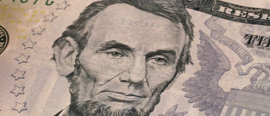 La Fed a décidé de maintenir ses taux directeurs en 2019, et n’exclut pas de les baisser.