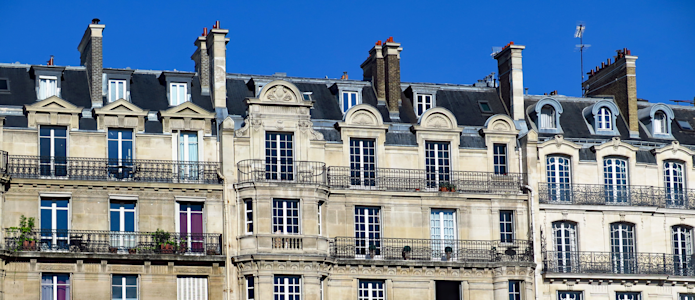 Une bulle immobilière se caractérise par une hausse des prix décorrélée de la réalité économique.