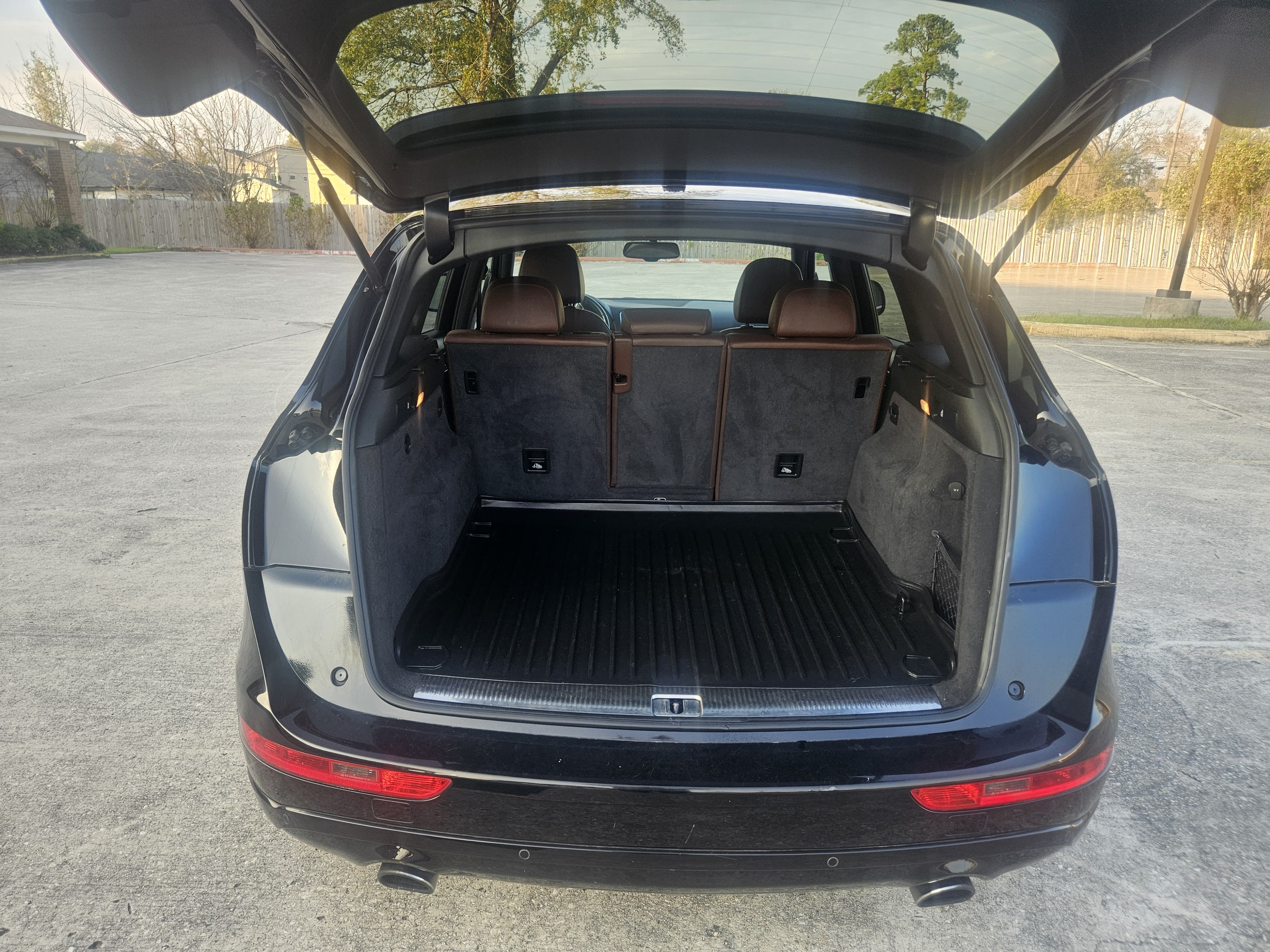 AUDI Q5 2.0T Premium Plus Sport Utility