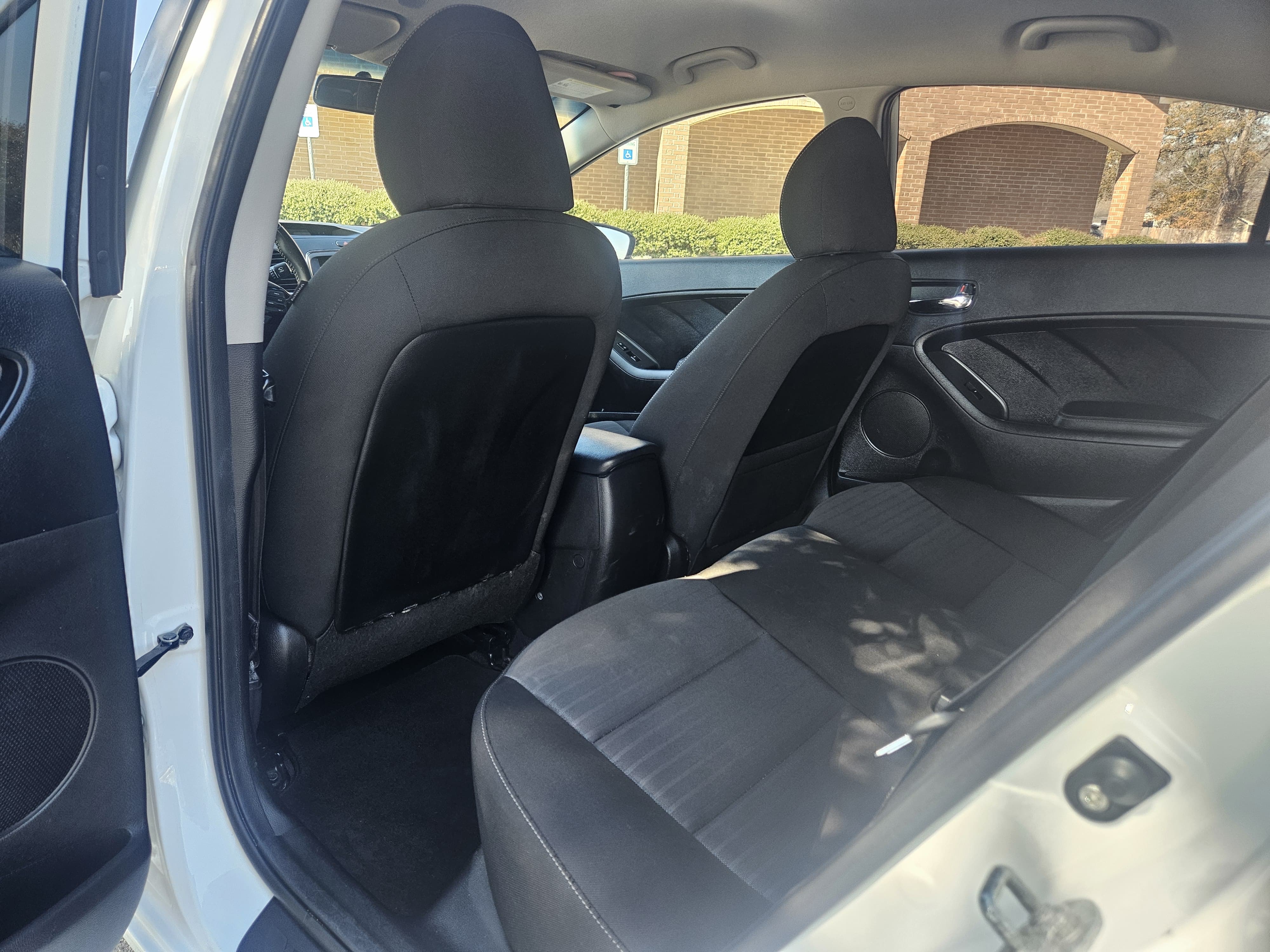 880bc049-2dd5-41b6-8e8f-32e92b0edbee