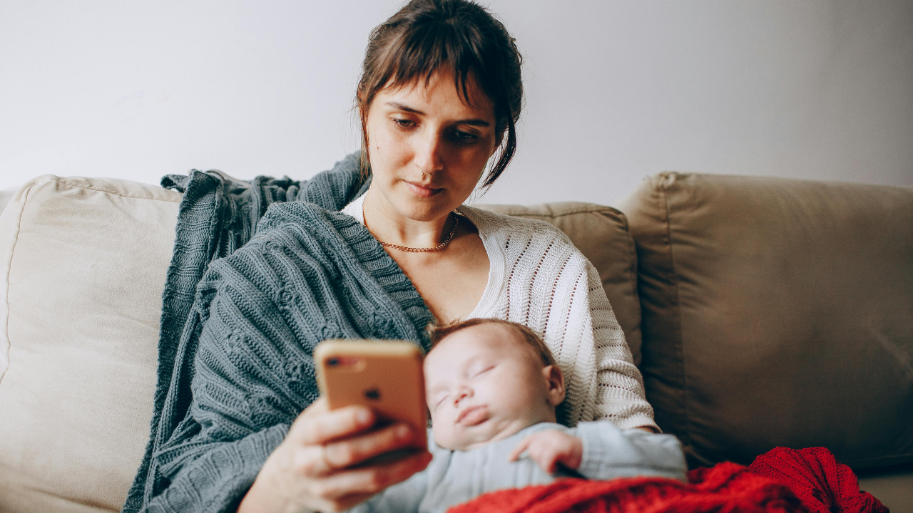 Finding Your Family's Rhythm: A Gentle Guide to Nursing Tracker Apps