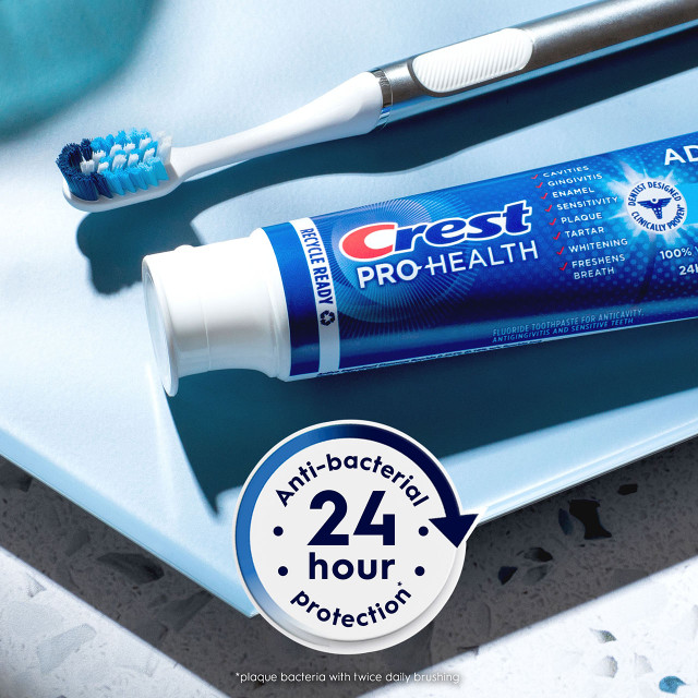 Crest Pro-Health Advanced Toothpaste, Extra Whitening