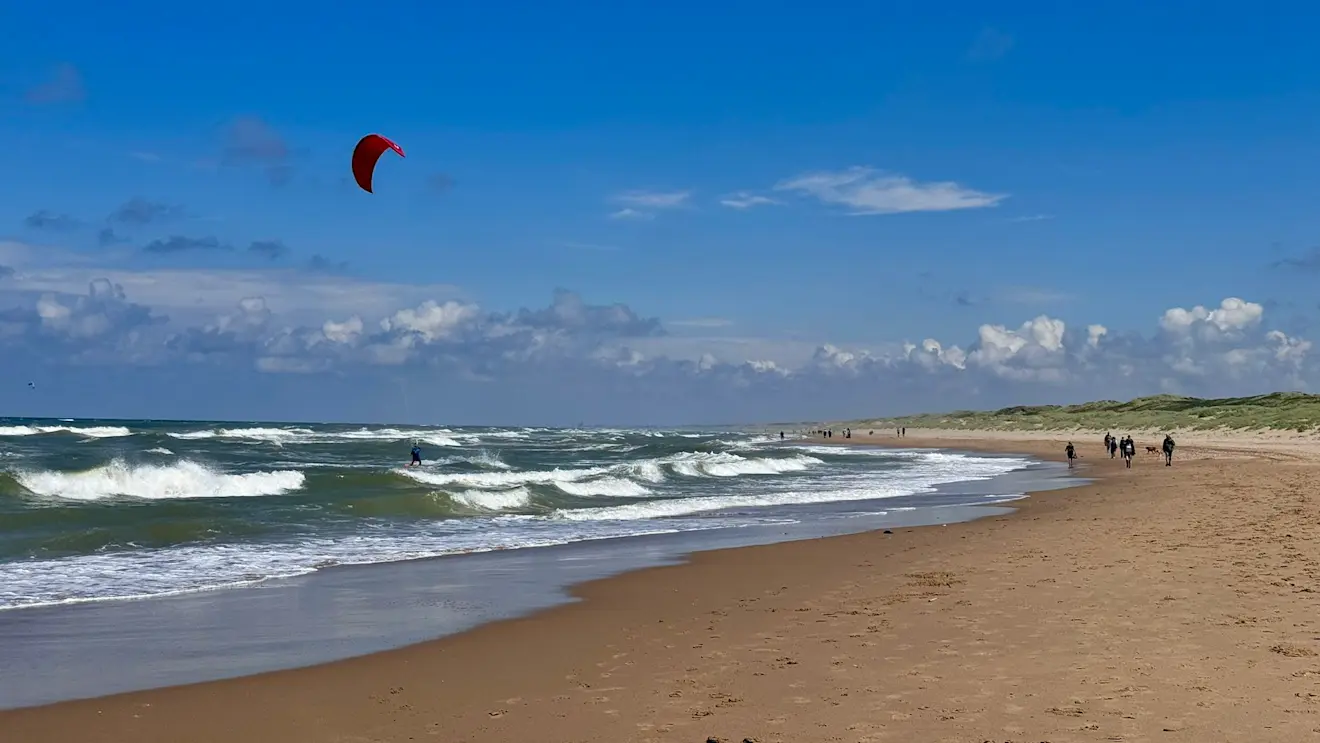 Het is vandaag strandweer - Jolanda Bakker