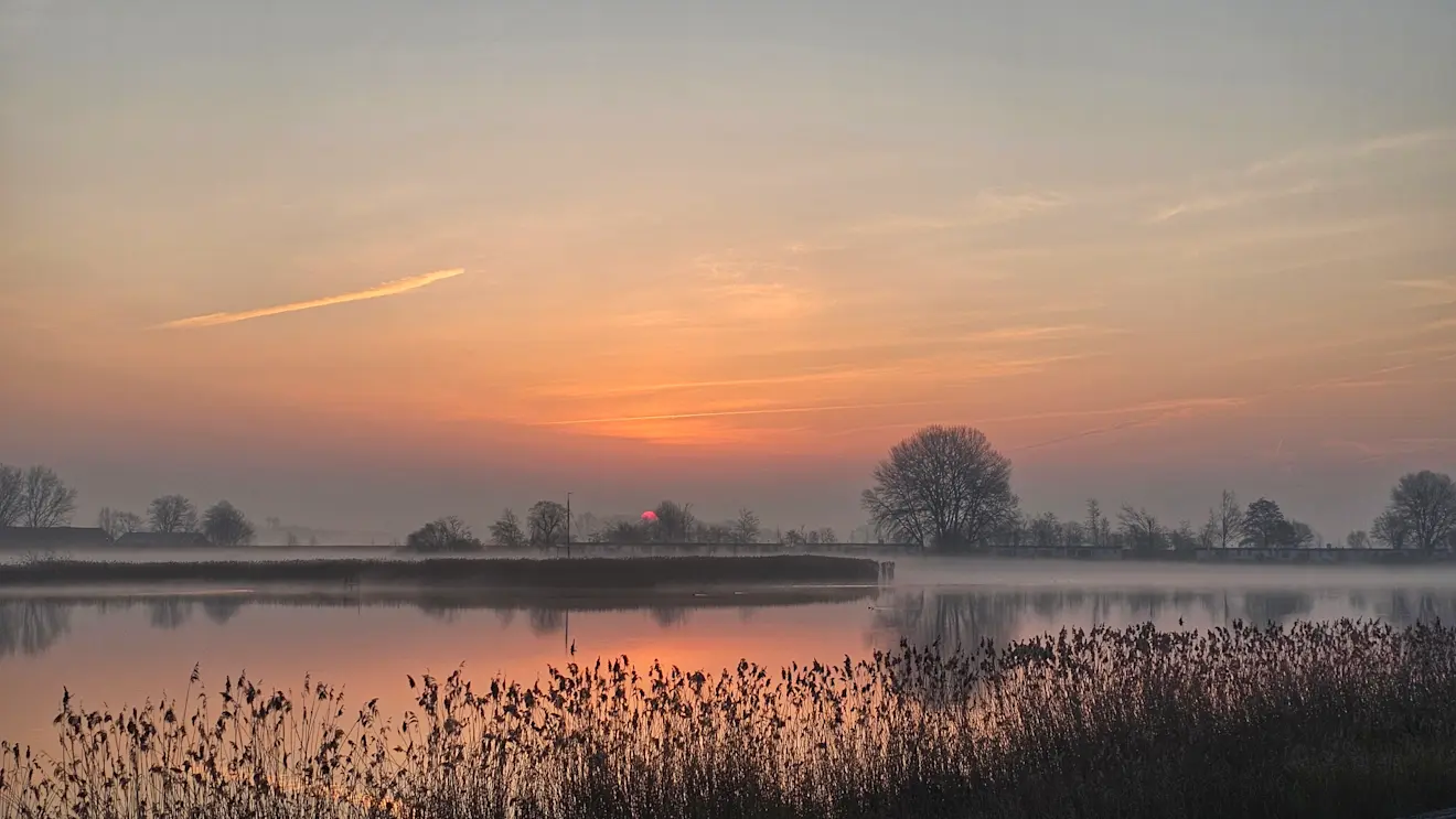 Zonsopkomst boven Drontermeer - Jannine Sanders