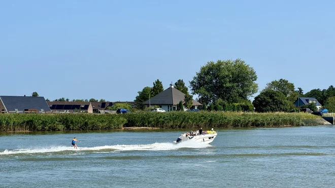 Vandaag is nog een mooie zomerdag - Jolanda Bakker