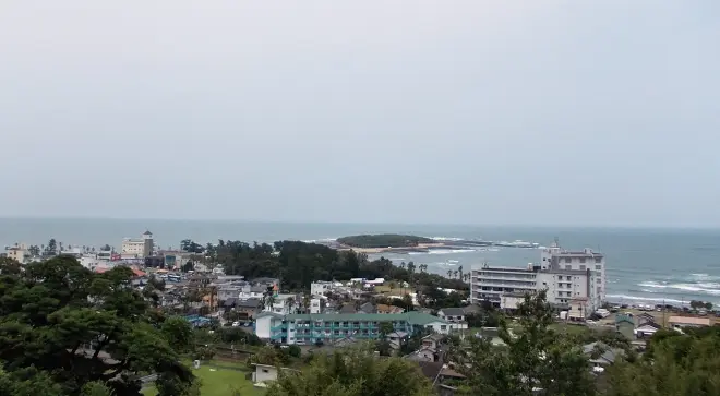 Even buiten de kust bij de stad Miyazaki in het zuidwesten van Japan deed zich afgelopen donderdag een zware zeebeving voor - Wikipedia 