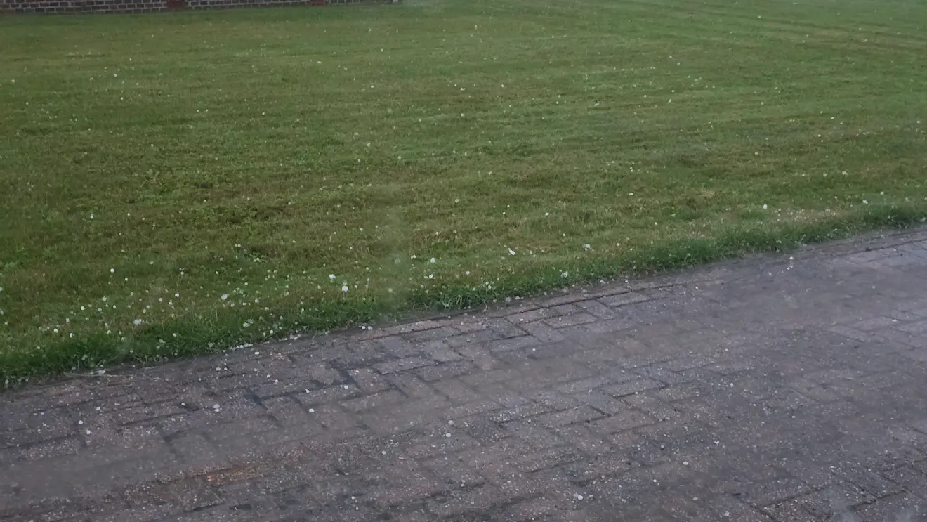 Roodeschool onder water - Jannes Wiersema