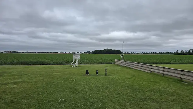 Het was vanochtend in het noordoosten van het land erg grijs met af en toe een beetje motregen - Jannes Wiersema