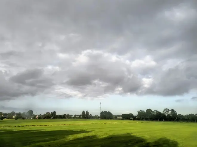 De lucht tussen Den Bosch en Utrecht - Gerrit Hogeweg 