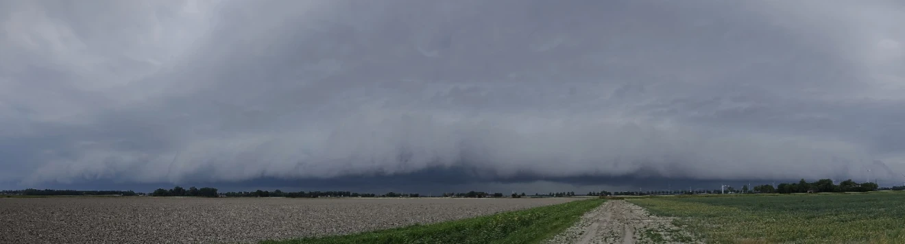 Shelfcloud bij Delfzijl - Geert Molema