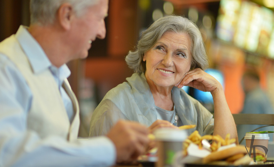 Eating with dentures: a problem or not? - VDM Dental Blog NY, 10014