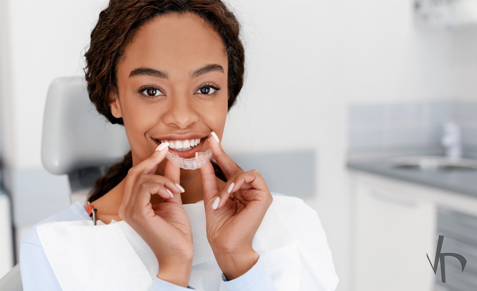 What Are Overbite Teeth, Symptoms, And How Is It Corrected?