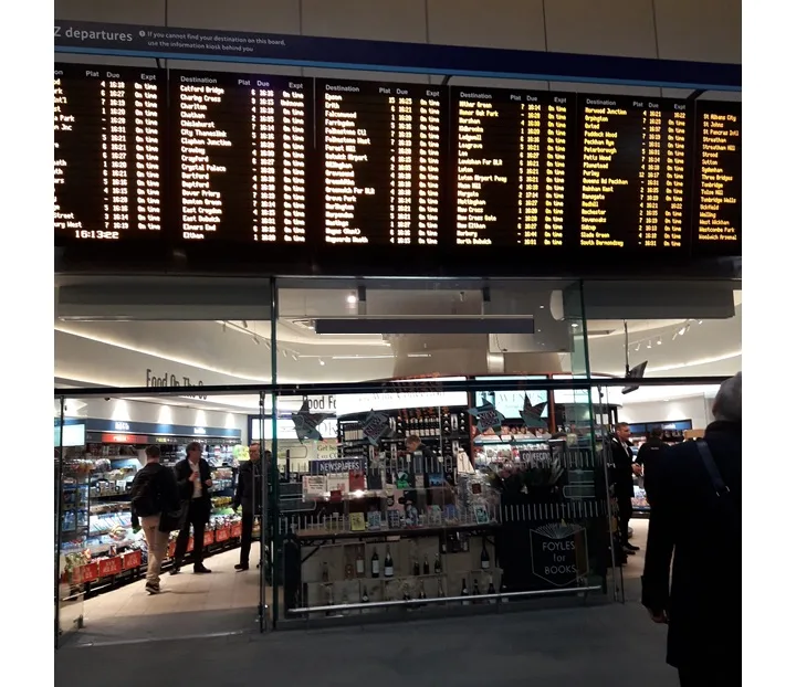airport-flight-display