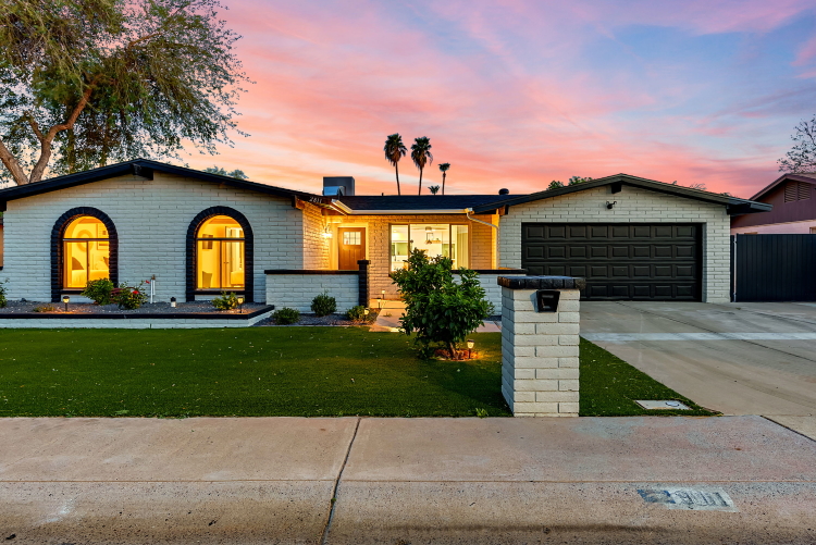 Desert Oasis Vacation Home