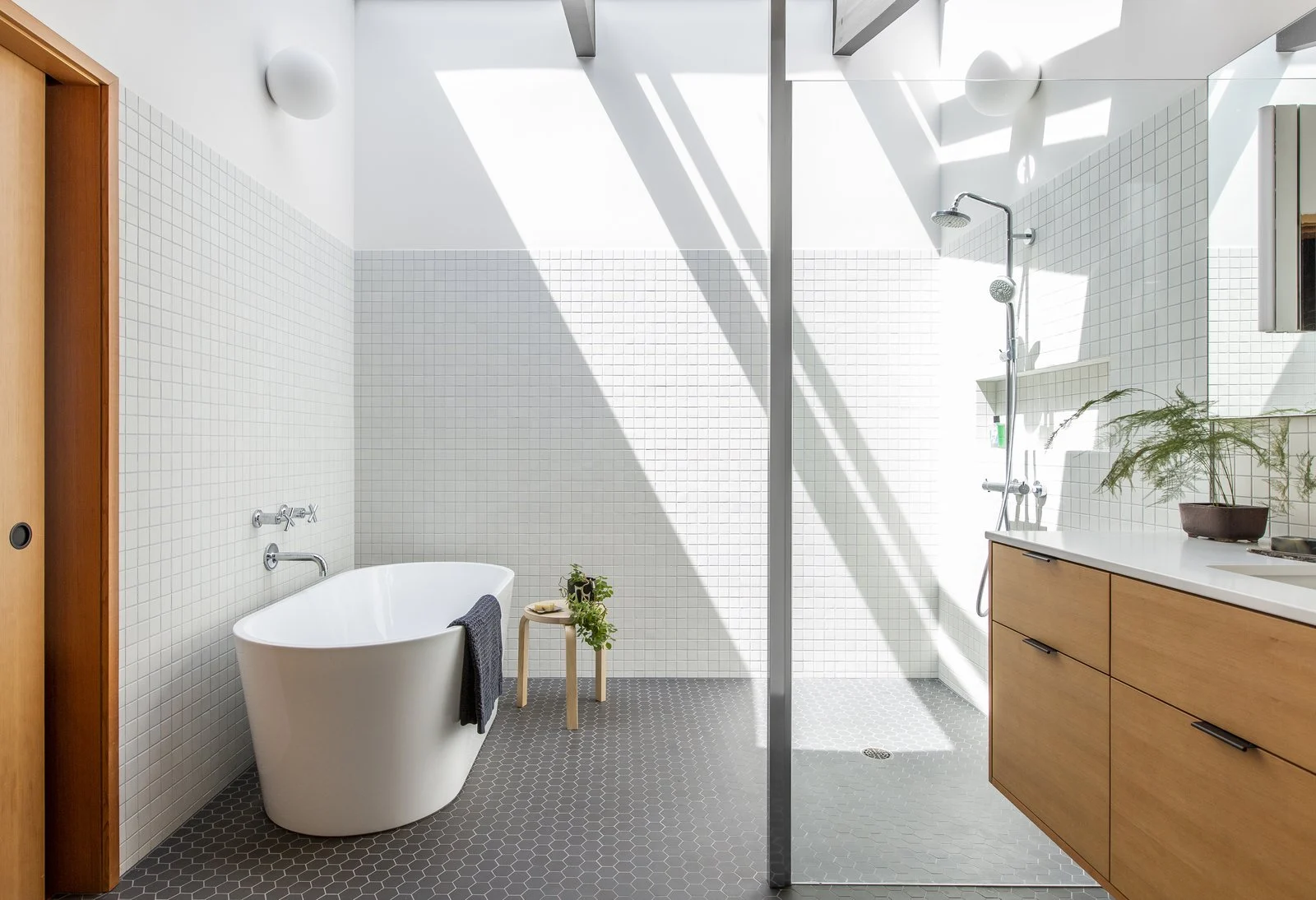 Choosing the Correct Wet Room Shower Tray - Wetrooms Online