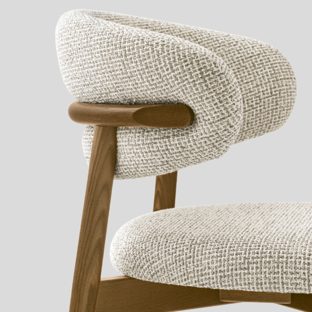 Oleandro chair by calligaris wood detail