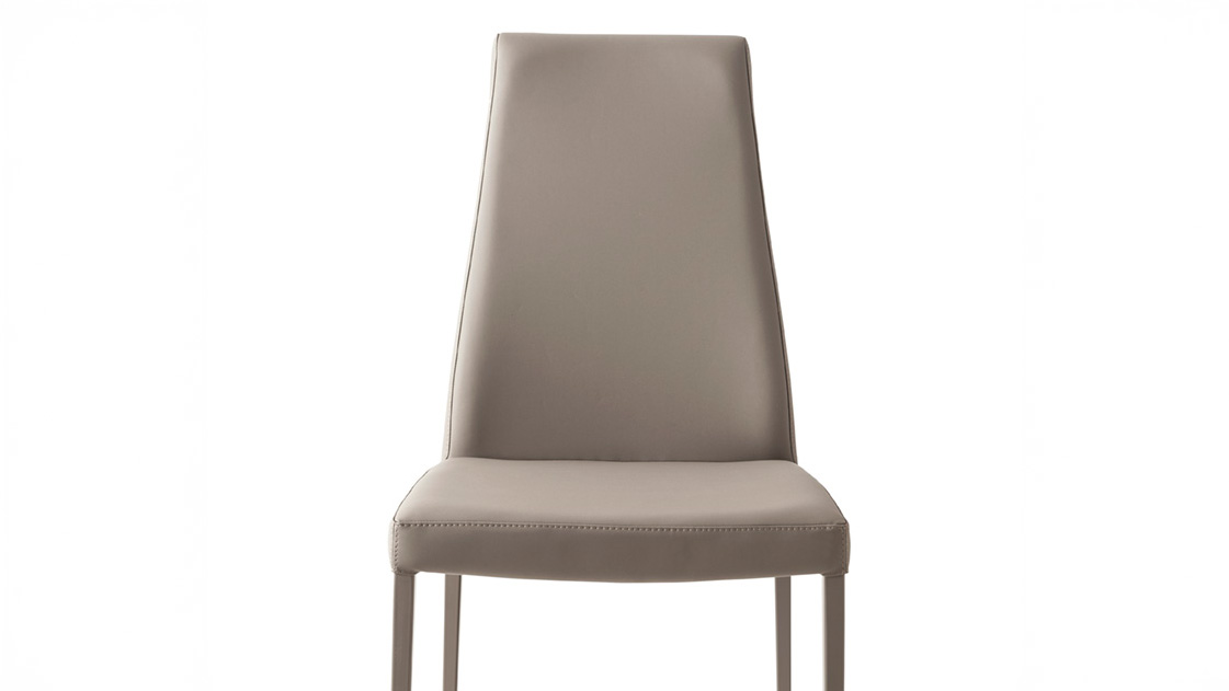 Aida cs1452-A P176 S95 front