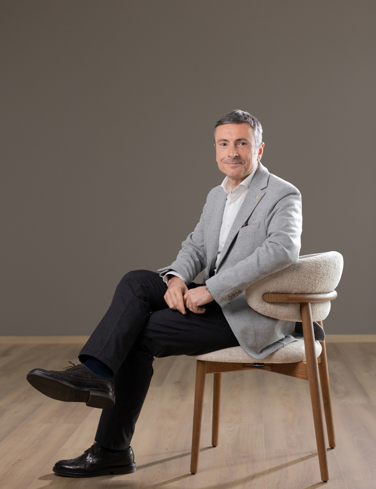 2 11 Kristian Ferdi - 144A0273