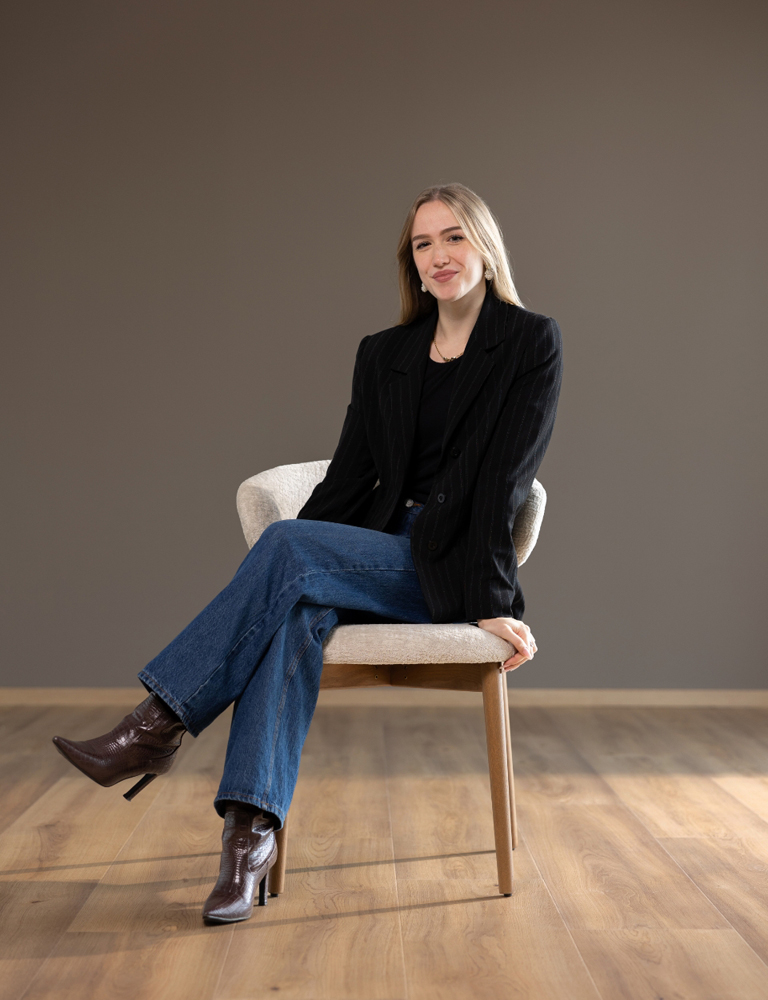 1 2 Alessa Azzano - 144A6224 2