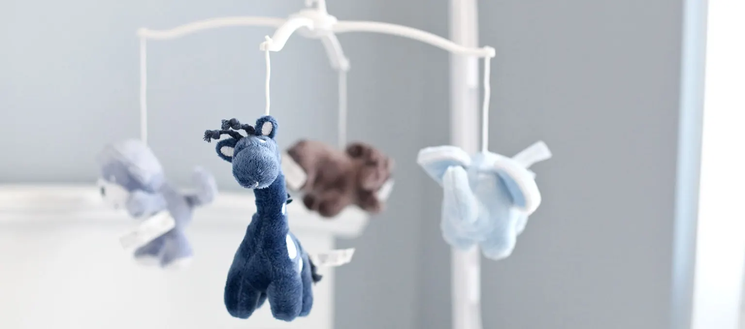 Jouets bébé à suspendre pour cosy - Dröm Design