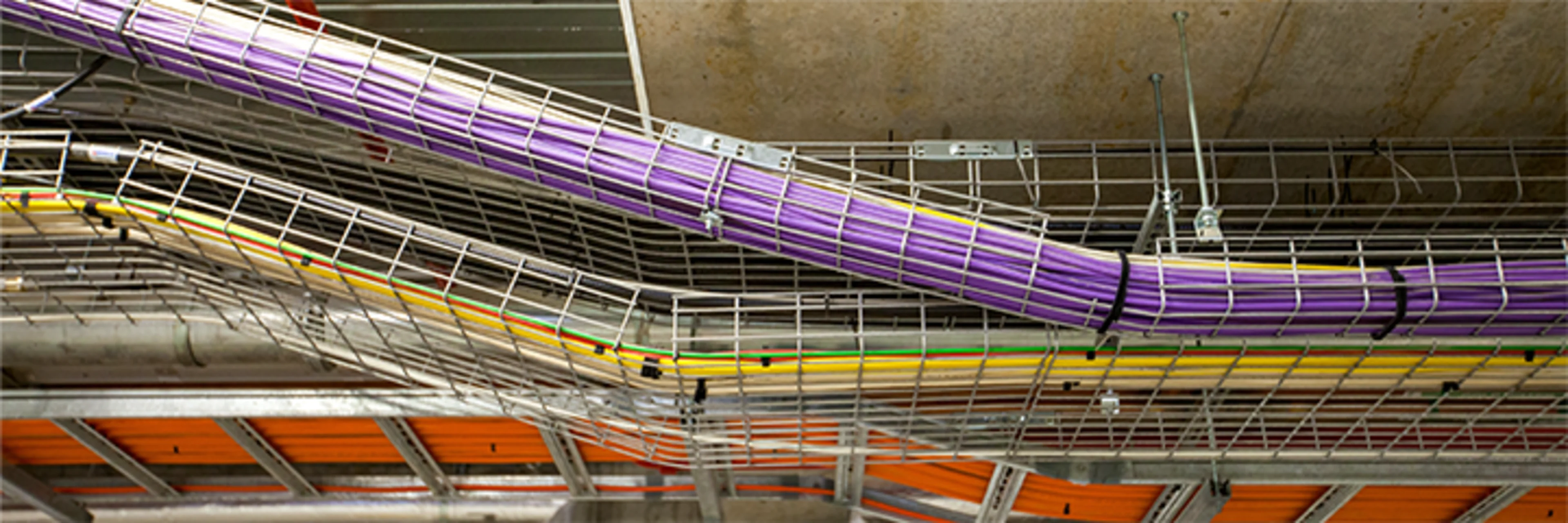 5 reasons to join the electrical industry image