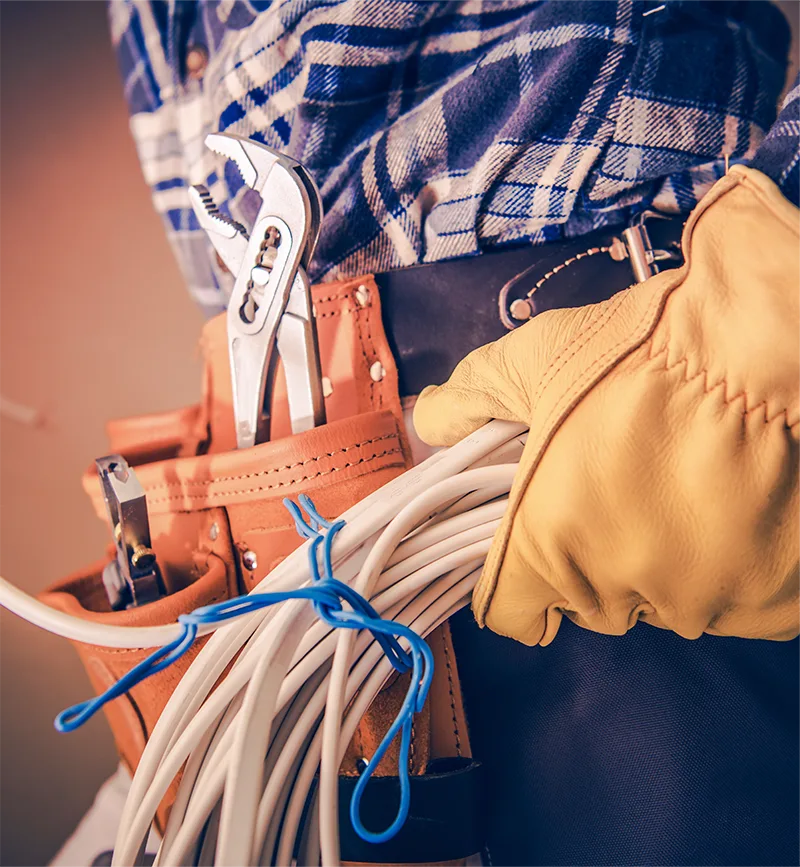 5-Reasons-to-Join-the-Electrical-Industry_-Industry-Blog-Post_34581211-22_v1-01