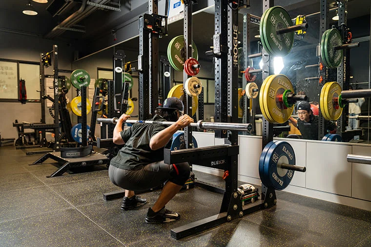 漸進式超負荷是什麼？重訓新手必懂的訓練進步原理