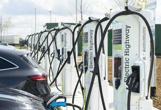 2014 EVs charging