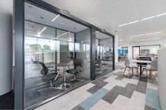 Meggitt - Meeting rooms with blue and grey carpets