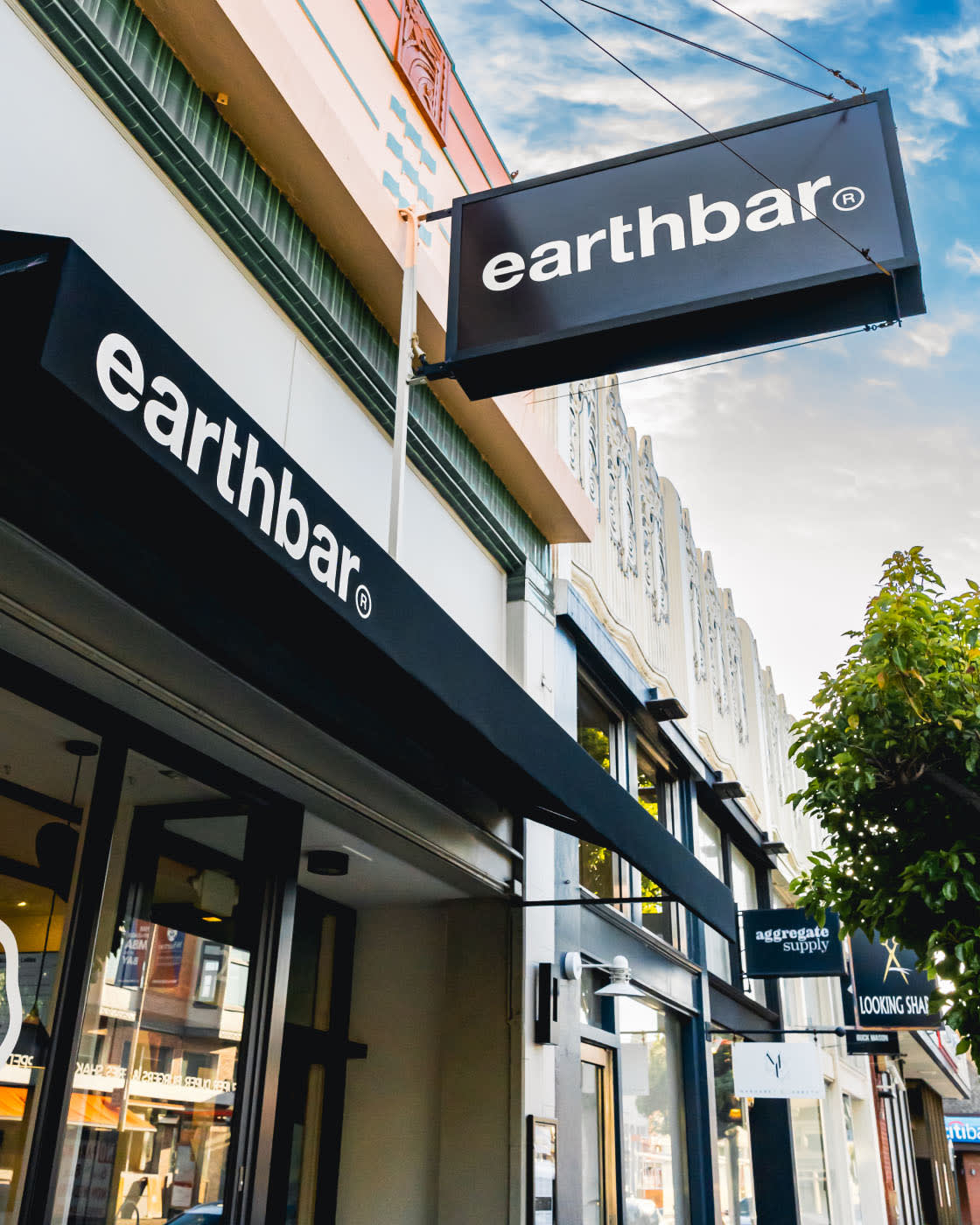 05 Earthbar