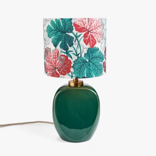 Geranium Print Small Faceted Ceramic Table Lamp