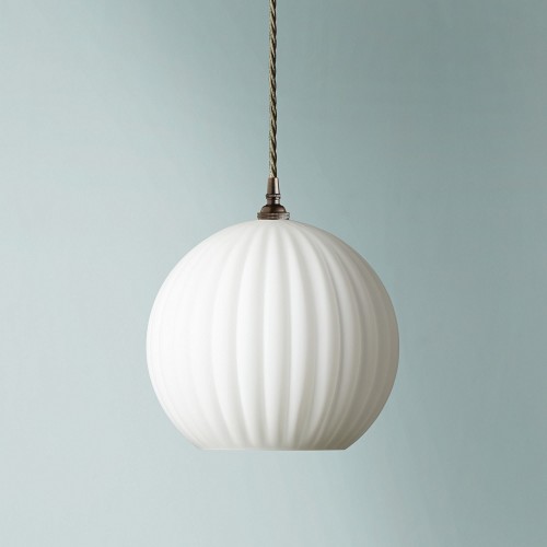 larger pumpkin in opaline glass