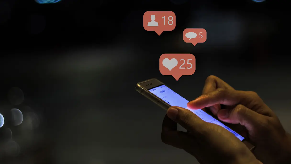 Checking likes, followers and messages in mobile