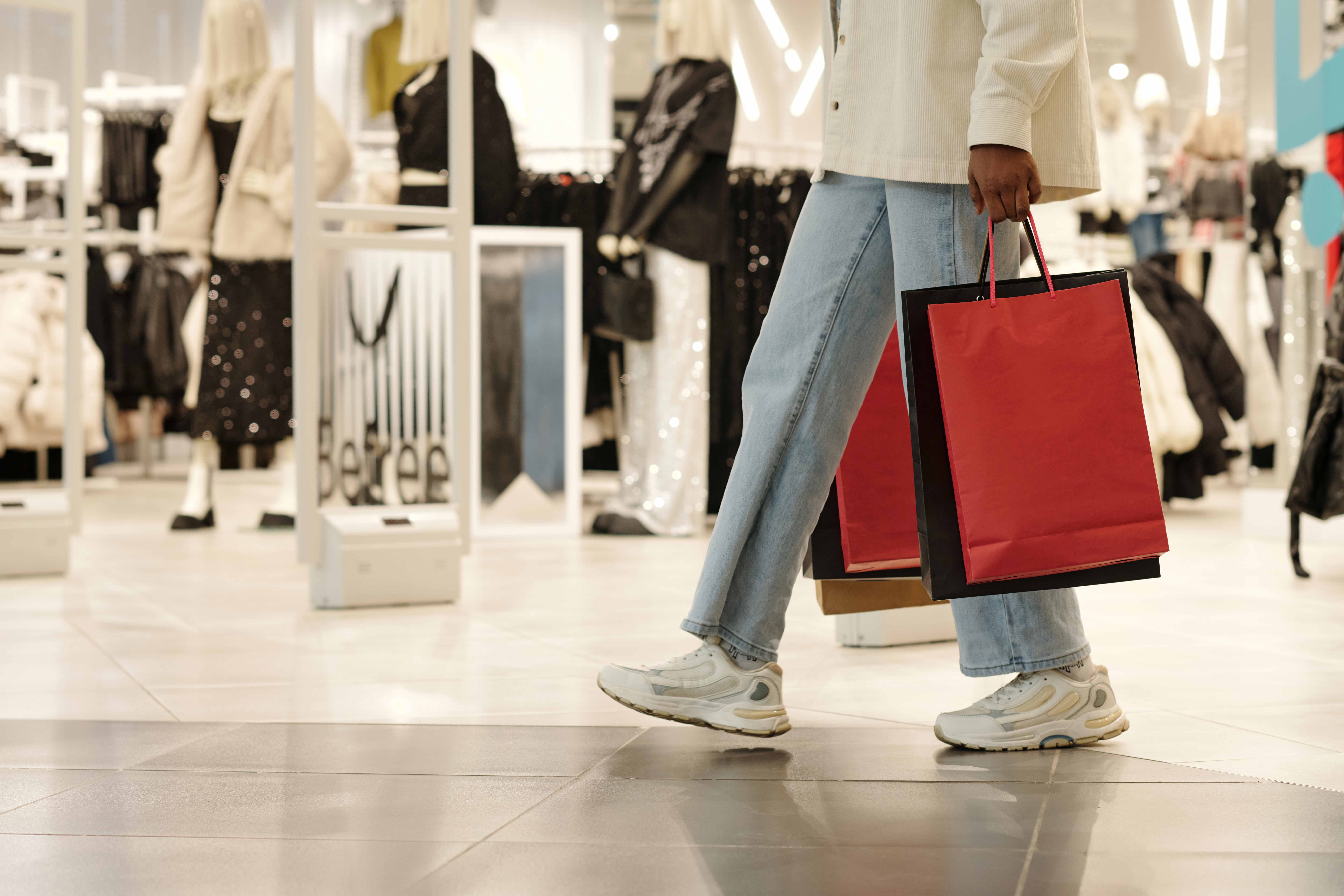 Interface de l application Stake montrant des jeux et des options de bonus