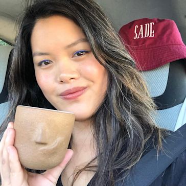 The Beauty YouTuber Who Wants To Look Messy