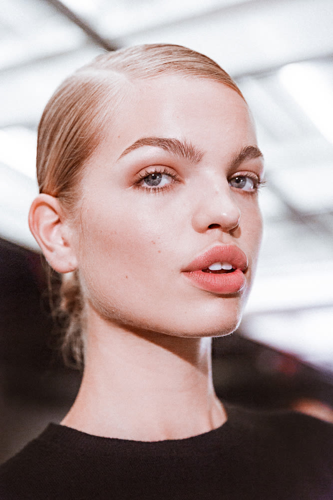 The Backstage Beauty: Tom Ford's FW16 Show | Into The Gloss