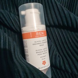 The Minimalist's Skincare Routine