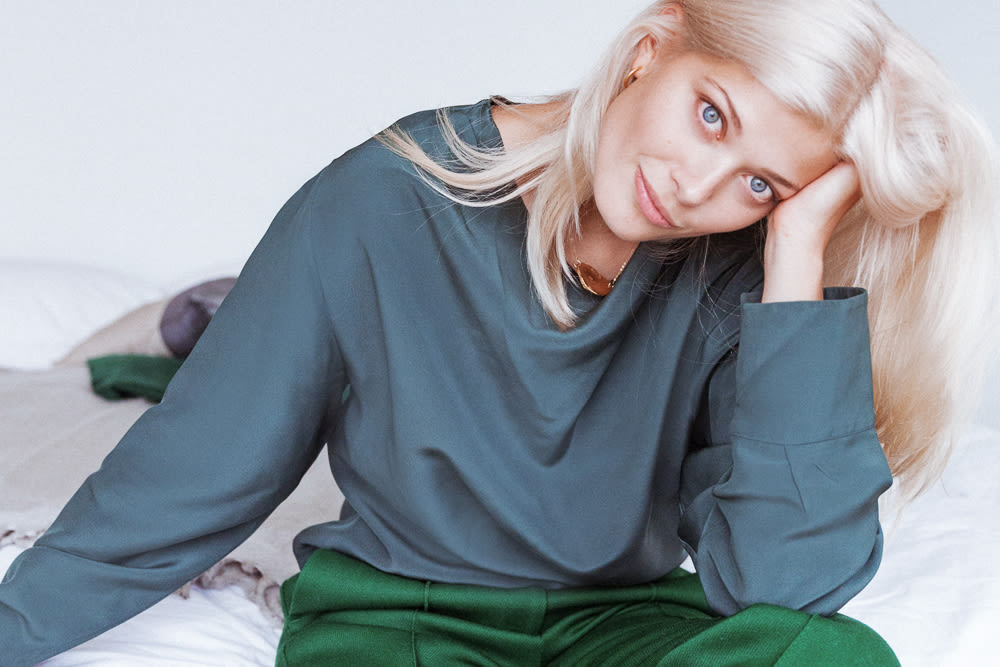 Larissa Hofmann, Model