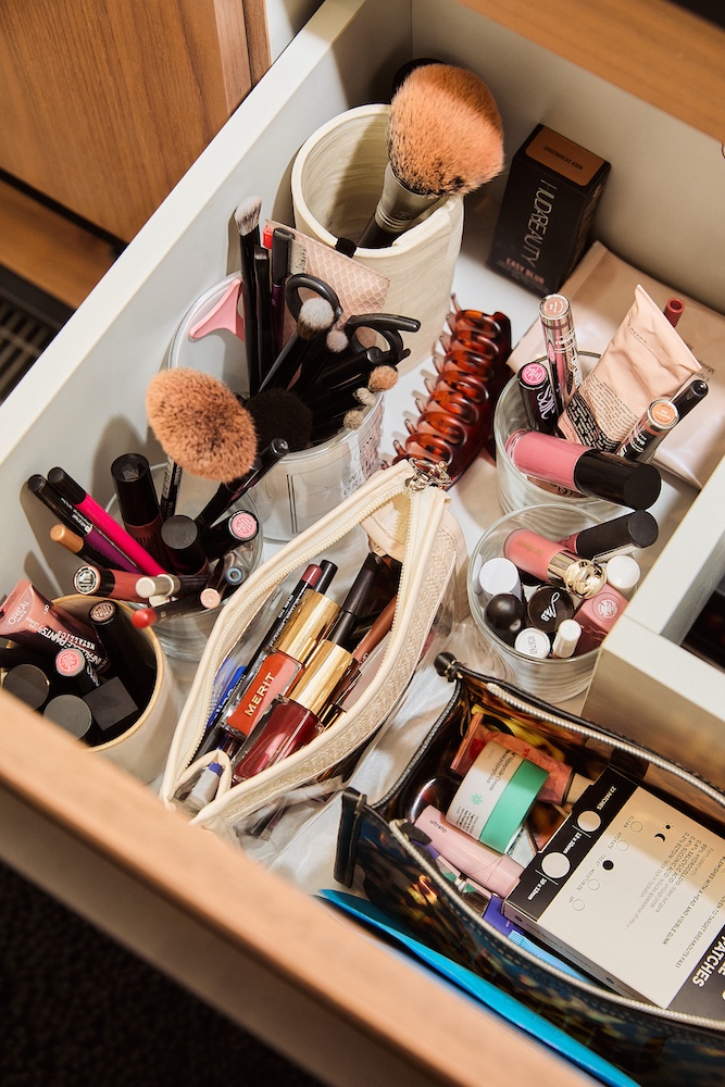 250501 ITG Zaynab Issa Products 0583-retouched