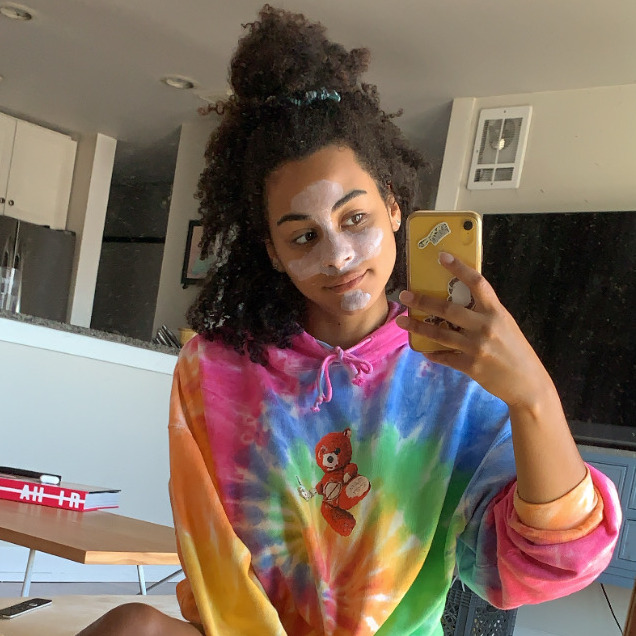 The Comedy Writer Using Her Looks As A Backup Plan