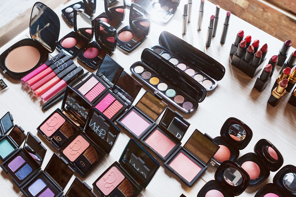 2017 SETUP) How To Set Up A Professional Makeup Kit for NYFW, Campaigns &  Celebrity Clients 