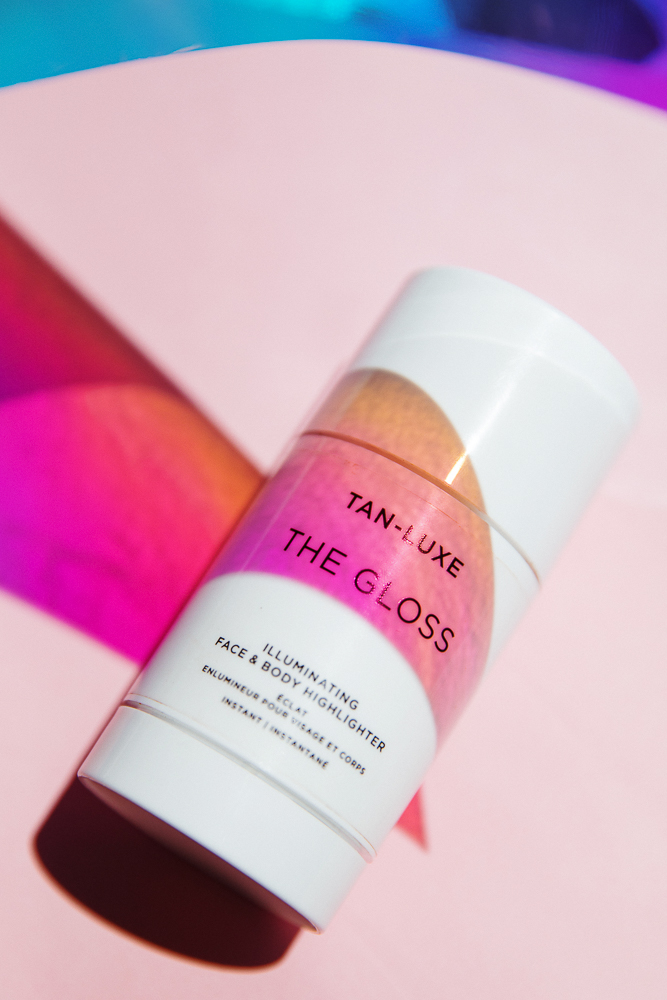 How To Fake Tan At The Airport