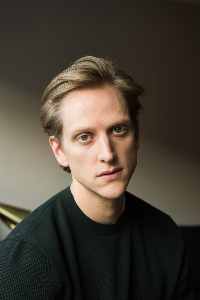 Ballet Dancer David Hallberg's Onstage Beauty | Into The Gloss