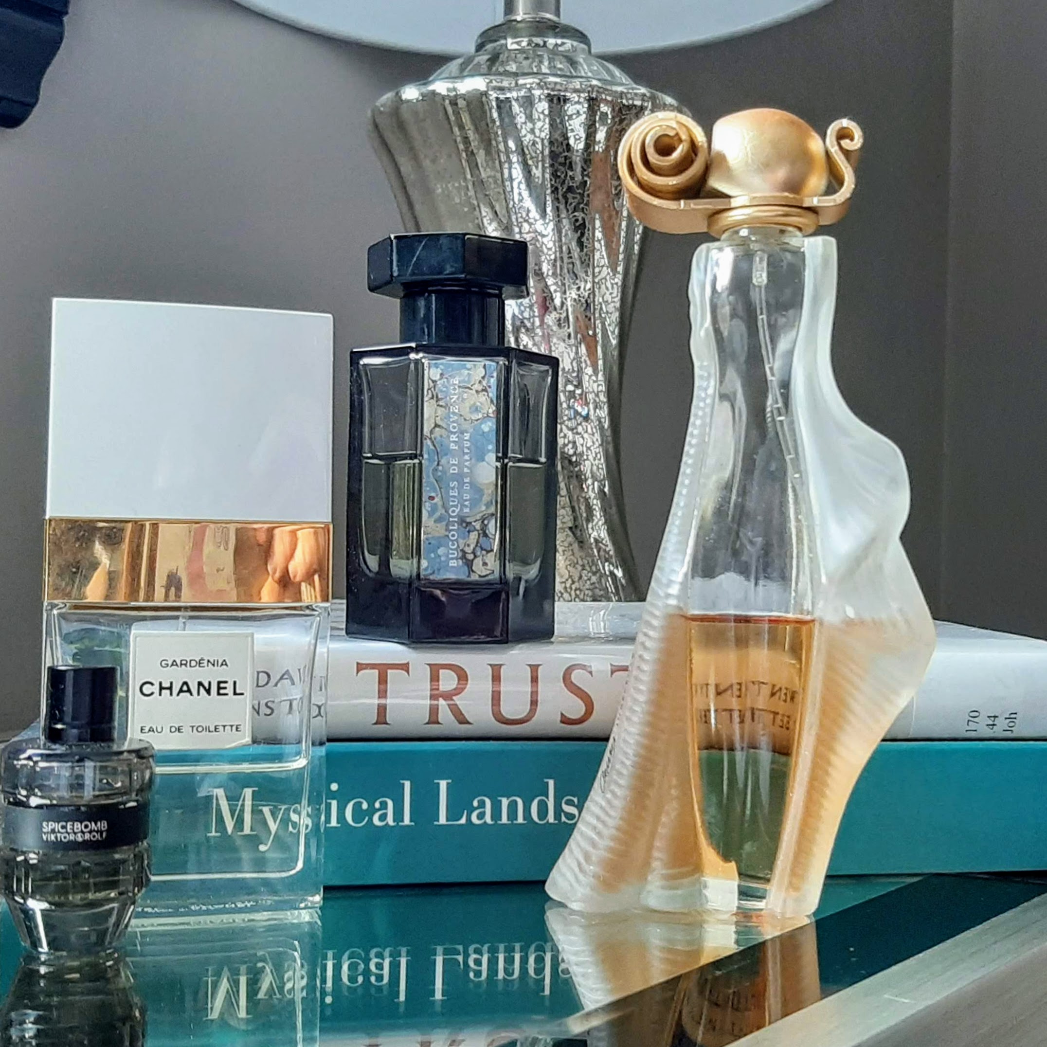 The Small-Town Event Planner Whose Lipstick Never Feathers