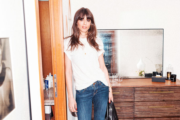 Violette, Makeup Artist