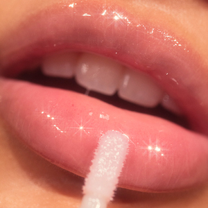 Glossier Lip Gloss Is Back!