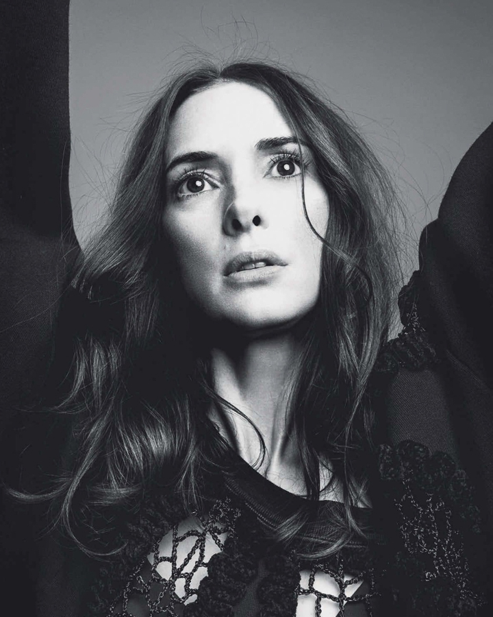 Next photo of Winona Ryder