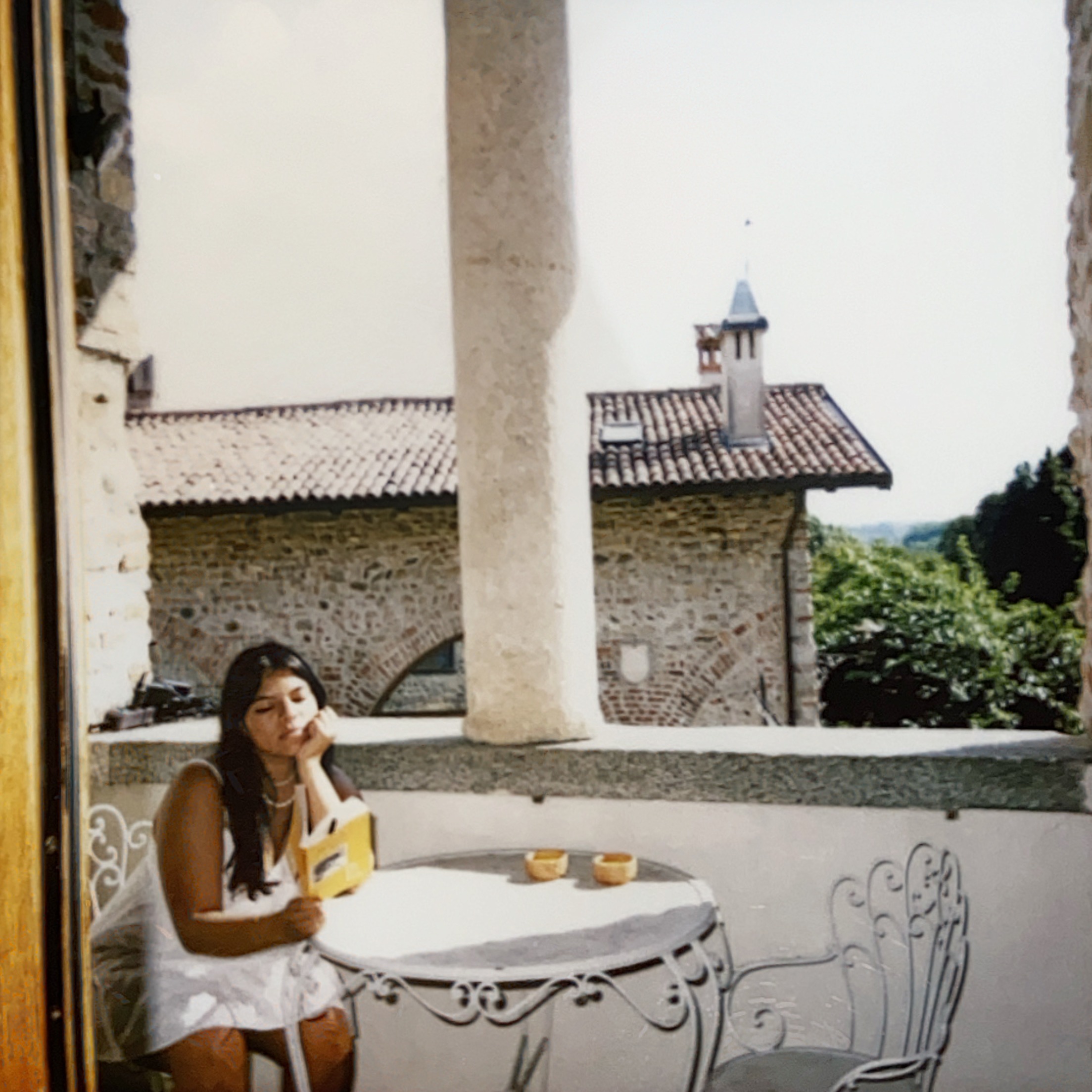 Bianca's Dreamy Escape To Lake Como
